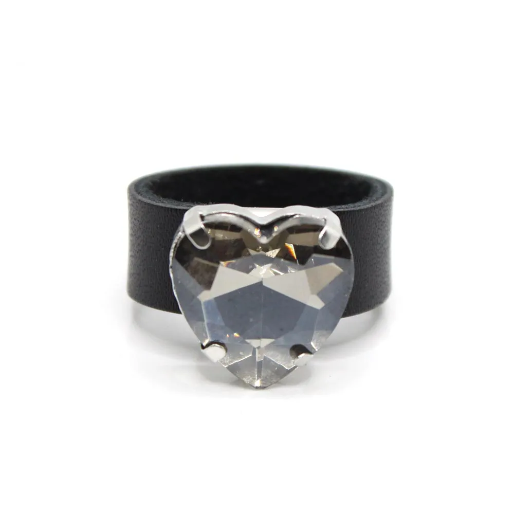 Fashion Rings for Women's Leather Ring Crystal Punk Style Jewelry Designer Art Popular Street Things Handmade