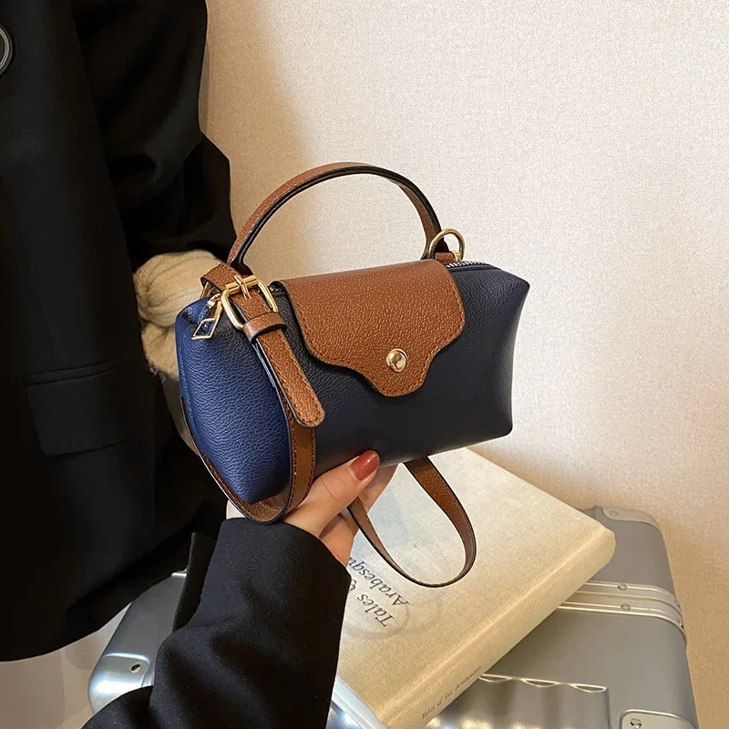 Fashion Commuter Leisure Trend Versatile Simple Casual Messenger Square Bag