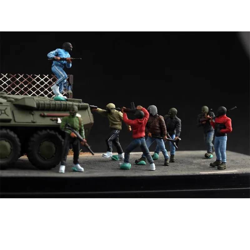 

Масштабная модель 1:72, окрашенная смола, 8 шт., группа Fierce Bandits, экшн-фигурка, солдаты, сделай сам, сцена, аксессуары, коллекция, дисплей