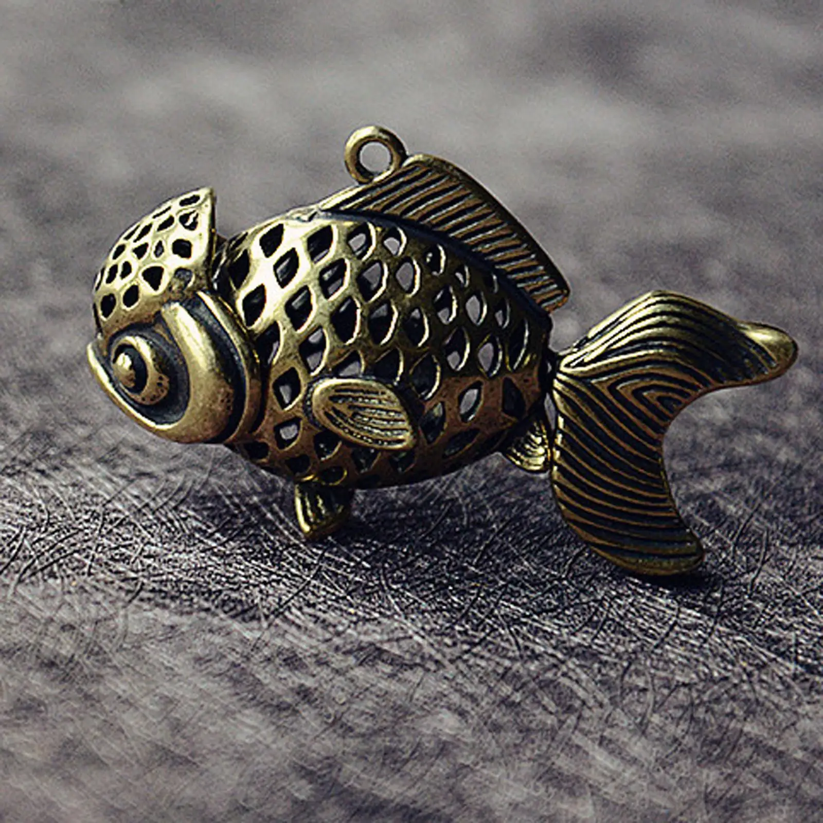 Carp Keychain Pendant Animal Ornament Decoration Tea Pet Fish Keychain Accessory Bag Pendant for Tea Lovers Tea Table Tearoom