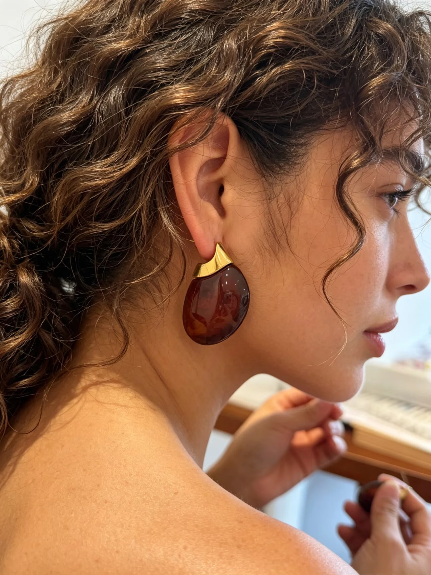 Peri'sbox Coffee Colored Transparent Resin Irregular Water Droplet Earrings  Women Fashion Personalized Jewelry Accessories Gift