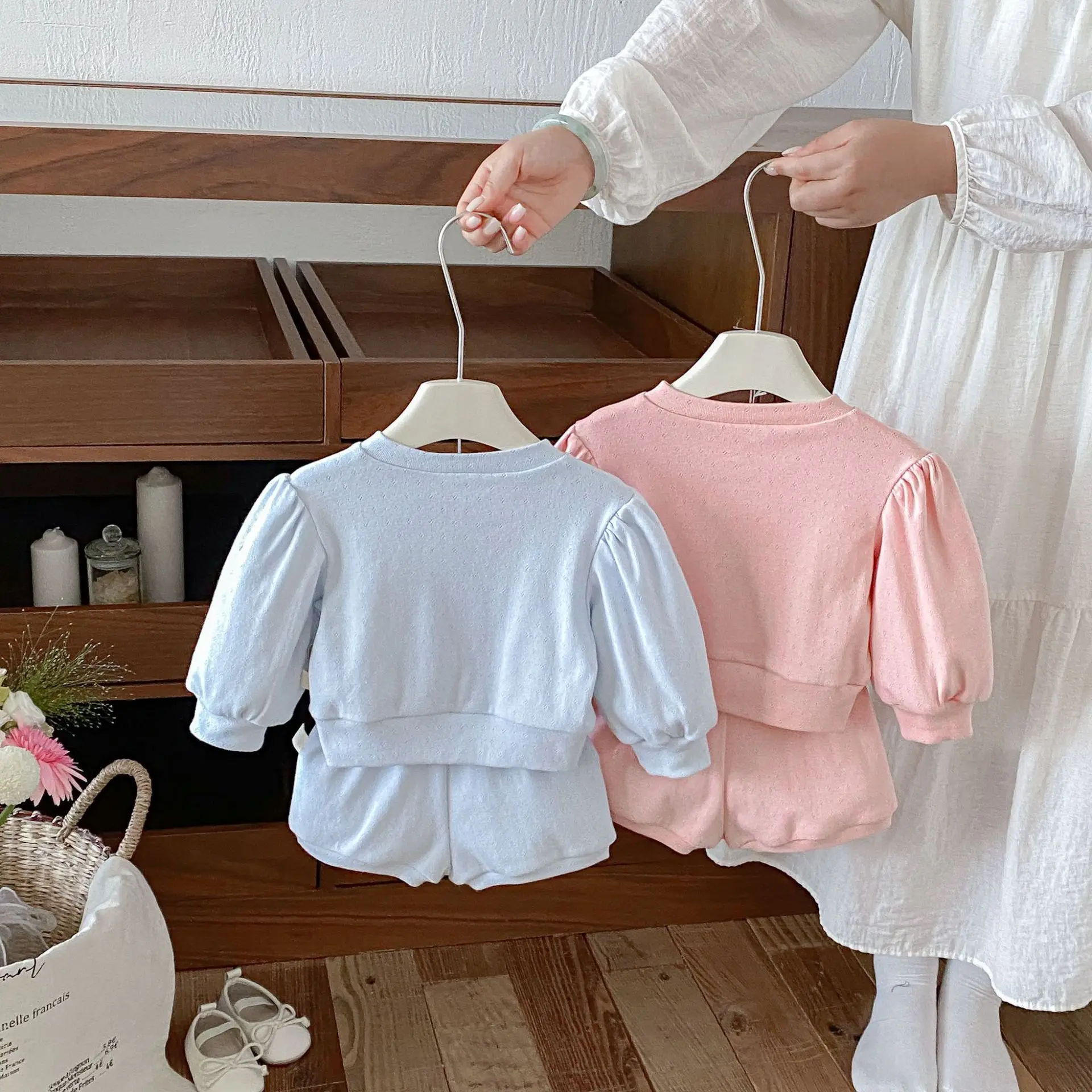 2026 Autumn New Product Infant and Toddler Set Female Baby Lantern Sleeve Cotton Cardigan Top Bread Pants Two Piece Set