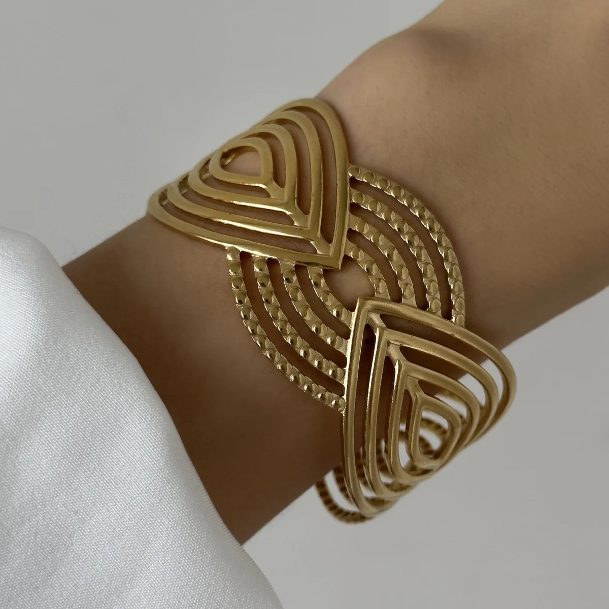 Edelstahl Chunky Hohl Geometrische Manschette Armbänder Für Frauen Männer Charme Minimalistischen Metall Auge Geformt Armreif Punk Party Schmuck
