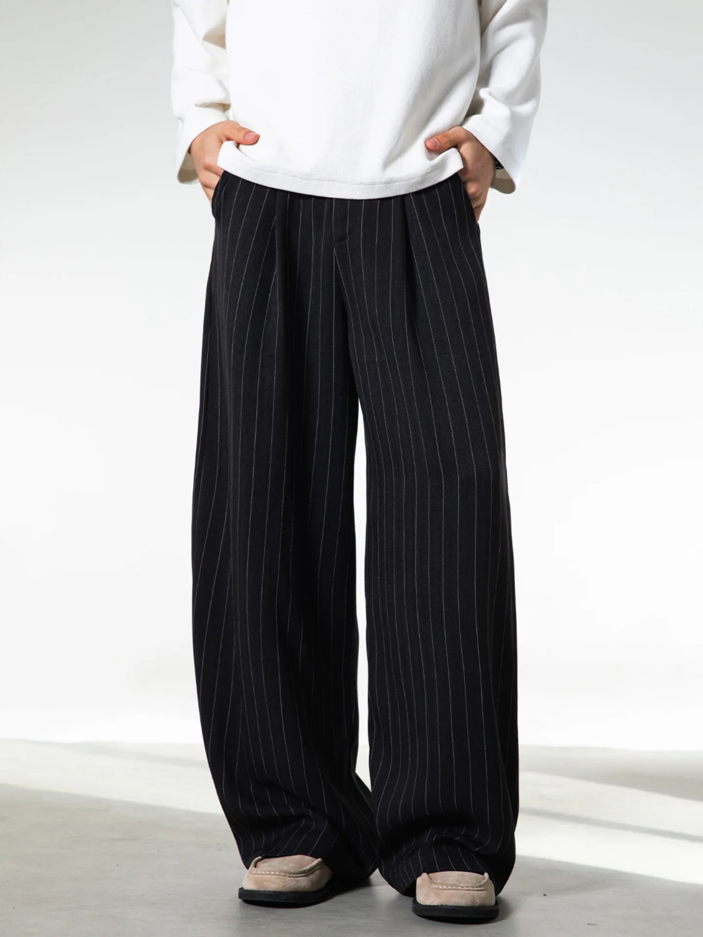 Retro Striped Drape Trousers for Men Loose-Fit Old Money Style Casual Trousers Straight-Leg Long Trousers - Image 2
