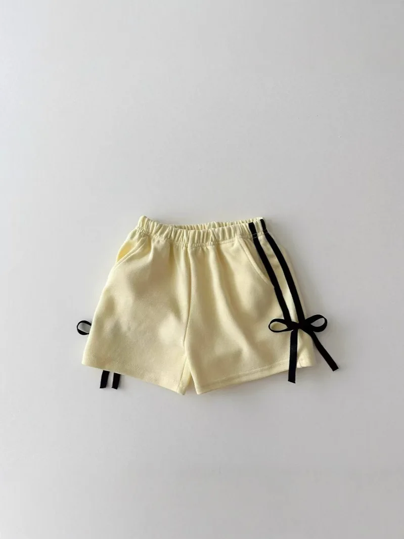 2025 Primavera Estate Nuova neonata Pantaloncini con fiocco color caramello Pantaloncini larghi carini per bambini Pantaloni casual per ragazze per bambini Vestiti per bambini
