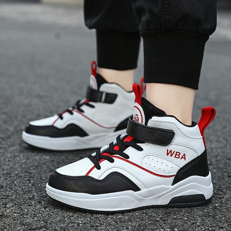 

Leisure Spring and Autumn Boys and Girls Outdoor Leisure Comfortable Soft Increase Thick Sole Wear-resistant Sports Board Shoes