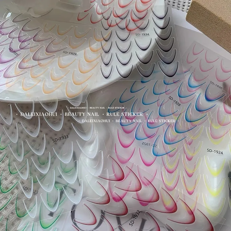 8 قطعة خط فرنسي متدرج ملصقات أظافر المياه مجموعة ملونة شريط أومبير تصاميم الشارات أدلة DIY بها بنفسك أدوات الاستنسل الديكور #1