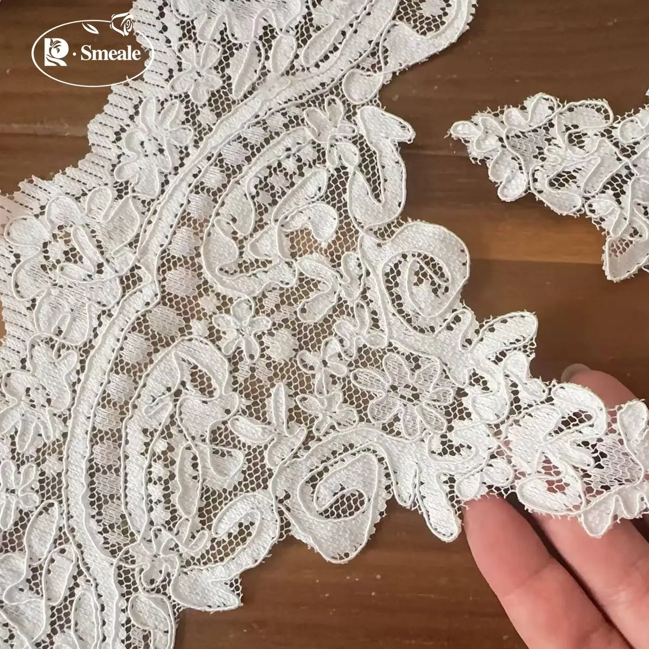 5 Yards/Lot. Seilbestickte Wimpernspitzenborte für Hochzeitskleider, DIY Schleierkantenverzierung. Wellenrand-Spitzenbortenstoff – Detail 4