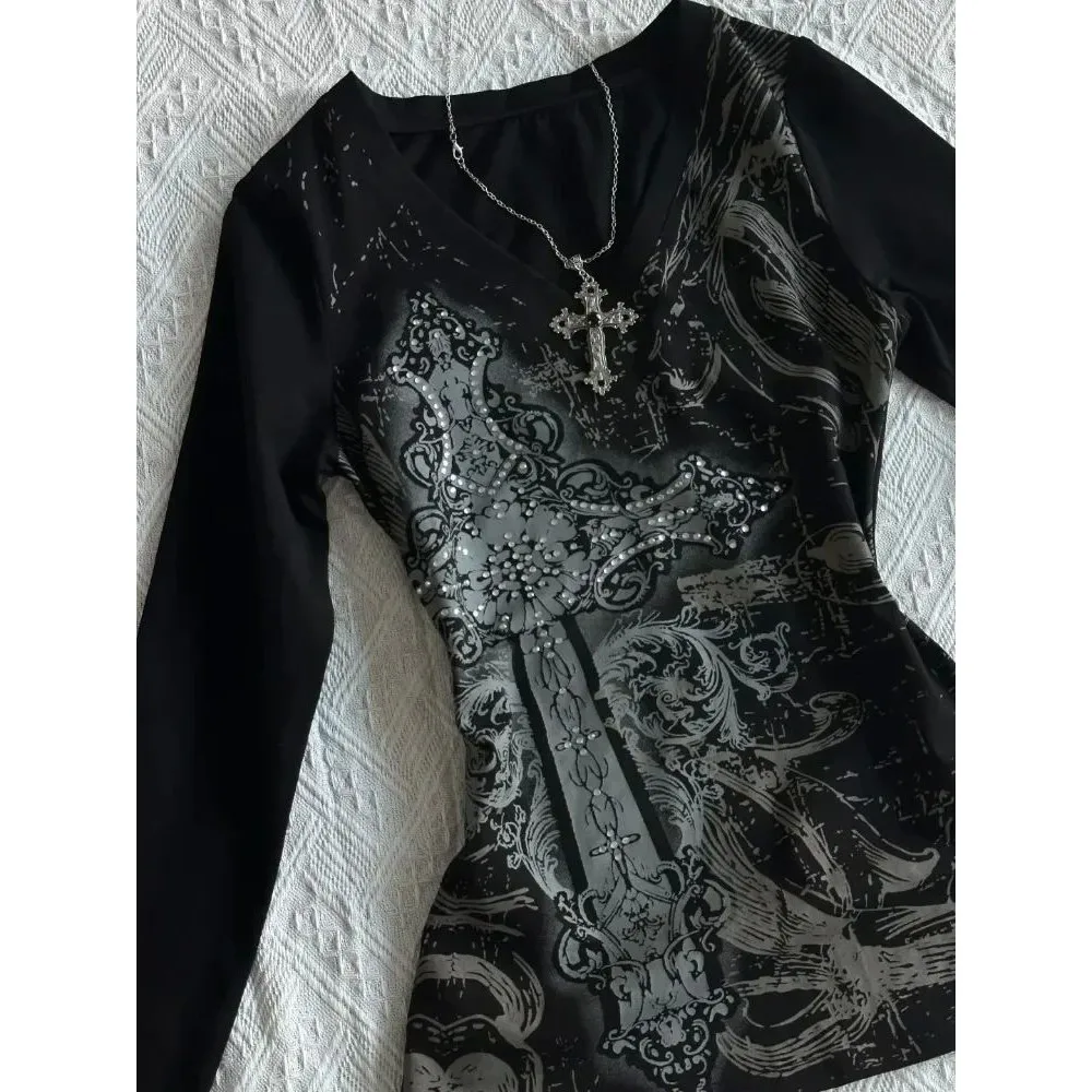 

Винтажная готическая футболка HOUZHOU для женщин, в стиле Y2K, черная, панк, с графическим принтом, Cleanfit, женская футболка А-силуэта, из льняного материала, другие материалы