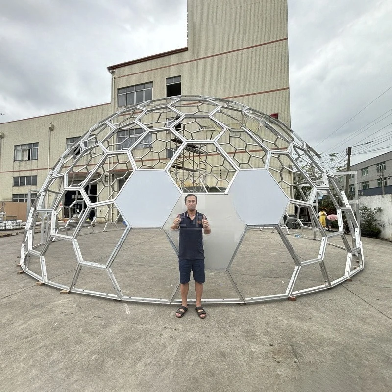 Honeycomb glass starry sky tent, hexagonal structure, spherical tent
