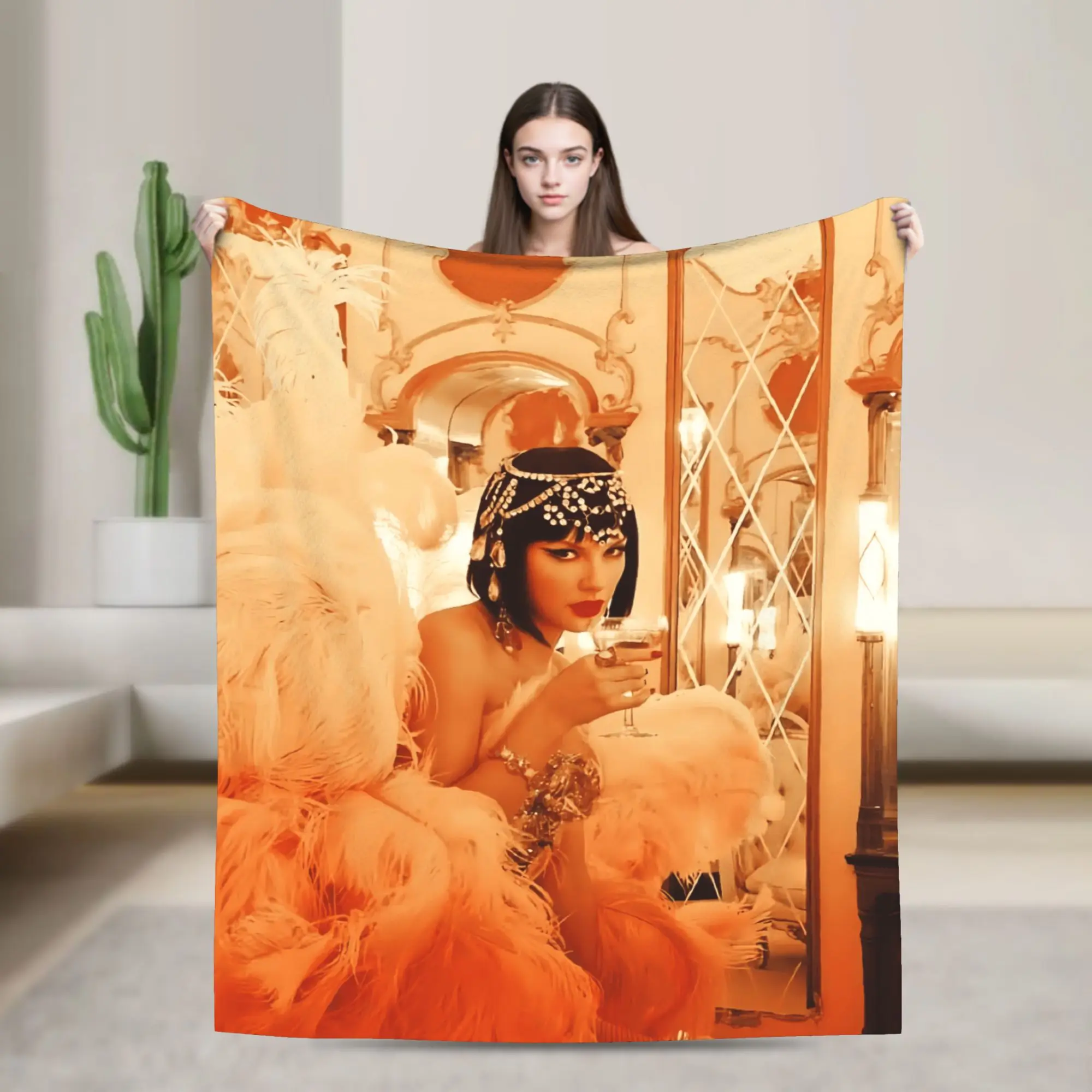 Warm Blanket Travel Office The Life of A Showgirl (3) Throw Blanket  Flannel Bedspread For Outdoor Funny Sofa Bed Cover