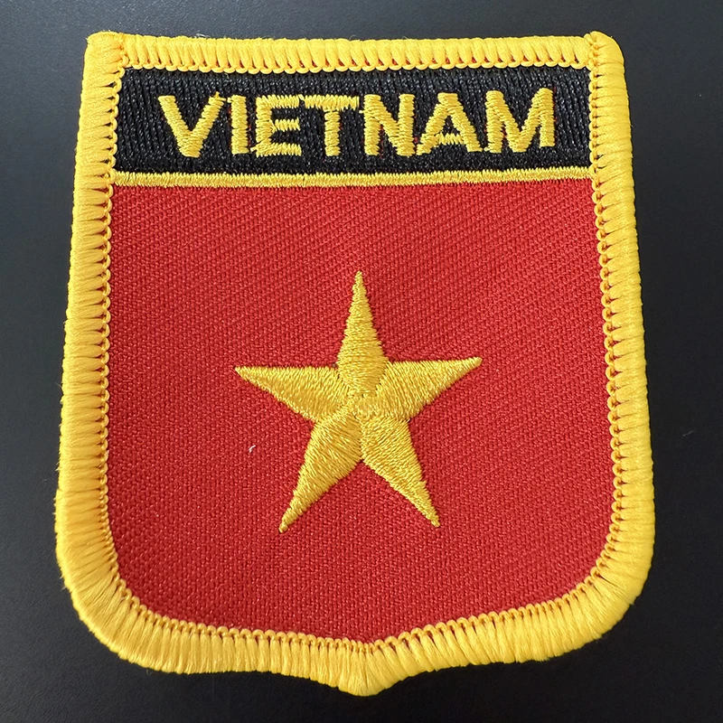 7*6cm Vietnam Flag Shield Shape Iron on Embroidery Patches Saw on Transfer Patches Sewing Applications for Clothes Back Pack C