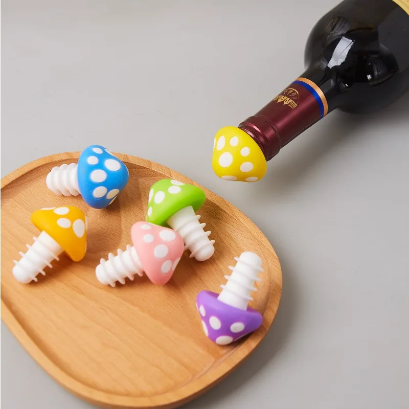 Hot Silicone Mushroom Wine Stoppers Airtight Leakproof Creative Bottle Stoppers for Champagne Beer Wine Home Party Bar Parts LIJ view 2