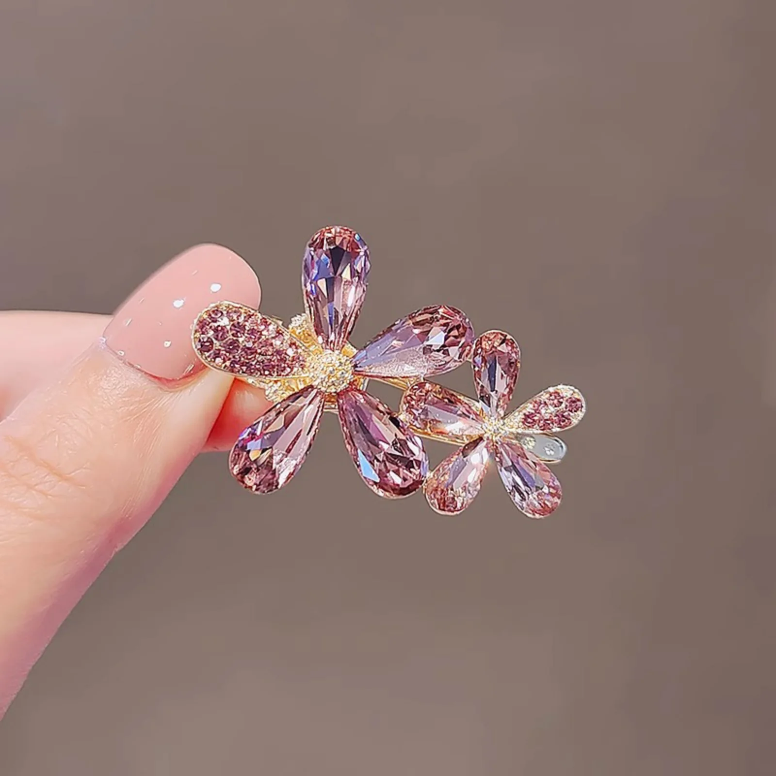 1 Stück Hochwertige Damen-Haarspange, Exquisites Design mit Kristallblumen-Imitat, Perfekte Seiten- und Pony-Haarklammer, Eleganter Mini-Haarschmuck