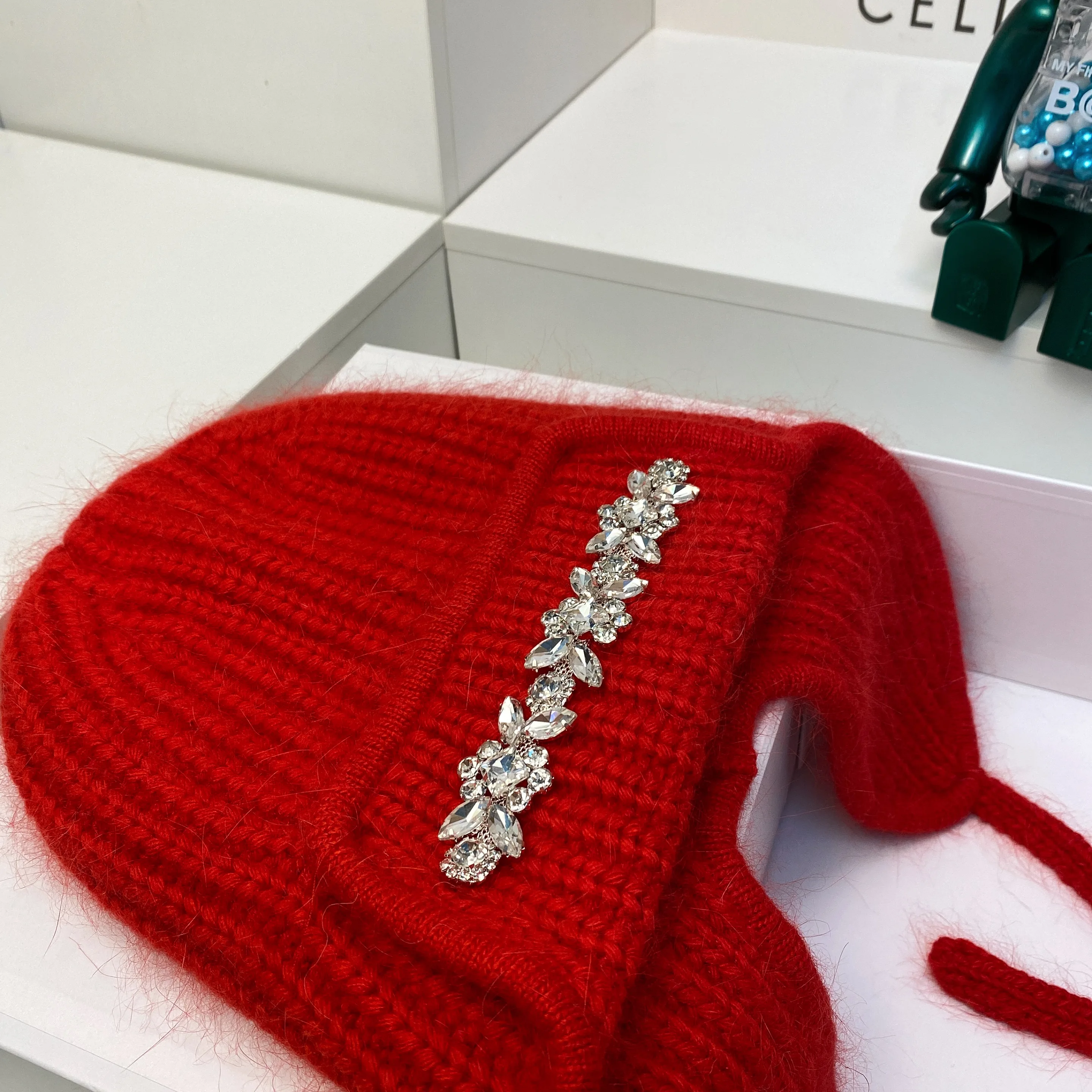 New lovely age-reducing rhinestone knit hat fashion lady rabbit hair earwarmers winter plus plush warm wool wrap face hat