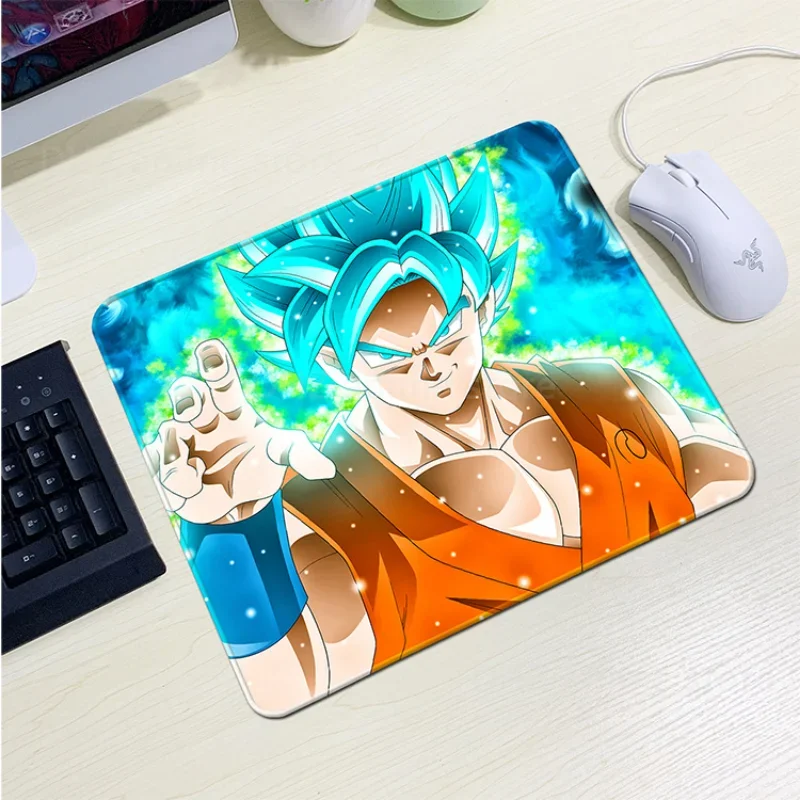 Alfombrilla de ratón de Dragon Ball Son Goku, alfombrilla de ratón pequeña para videojuegos, antideslizante, accesorios de ordenador, suministros de oficina