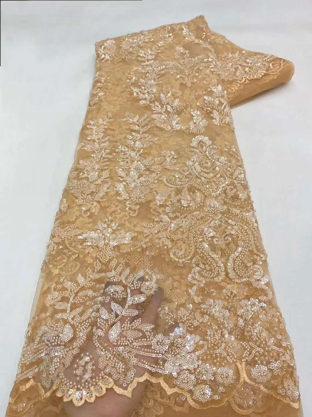

2024 Latest French Elegant 3D Beaded Tulle Lace Fabric High Quality African Net Lace Fabrics Luxury Sequins For Evening Dresses