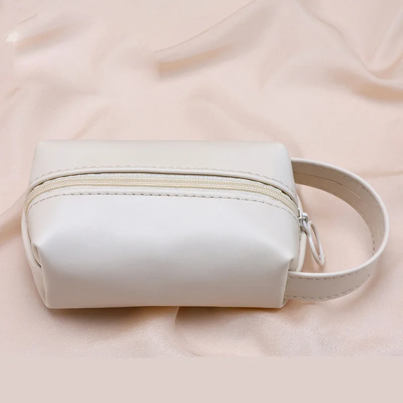 Travel Men Cosmetic Bag Toiletry Organizer PU Leather Women Storage Make Up Case Waterproof Makeup Bag Beauty Wash Pouch Handbag