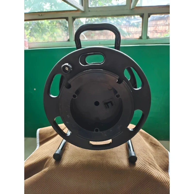 Fiber optic cable discharge and collection wire tray 27 cm diameter 80 - meter wrap capacity for field use