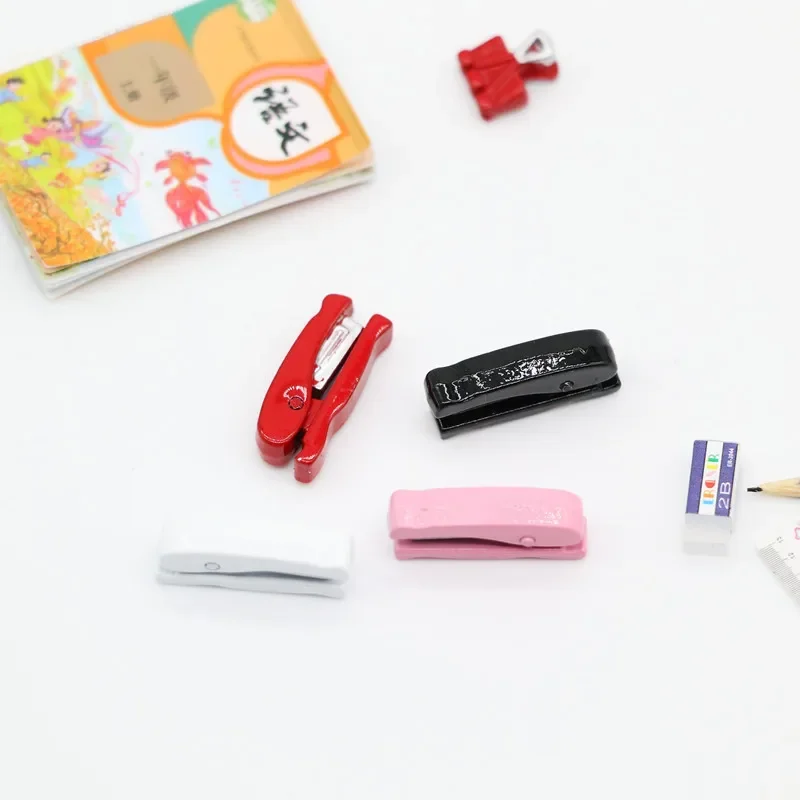 Dollhouse Mini Calculator Stapler Clip Replica 1:12 1:6 Miniatures Classroom Pocket Dollhouse Models Doll Accessories Home Decor