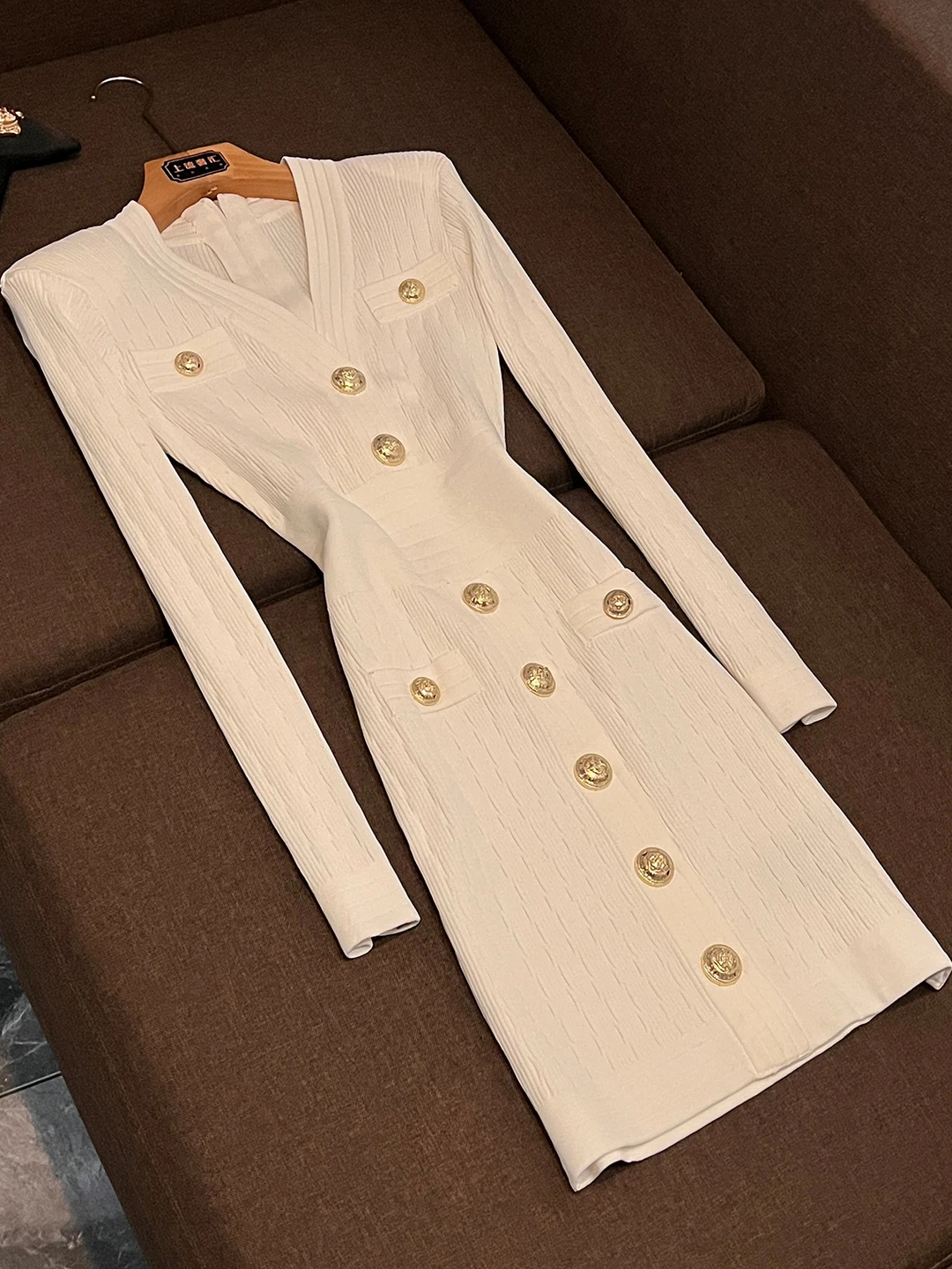 

Slimming V-Ne Knitted Dr Women's High Waist Zipper Ba Gold Buttoned Bodycon Skirt 435 Word Ci Commute Sle Dr