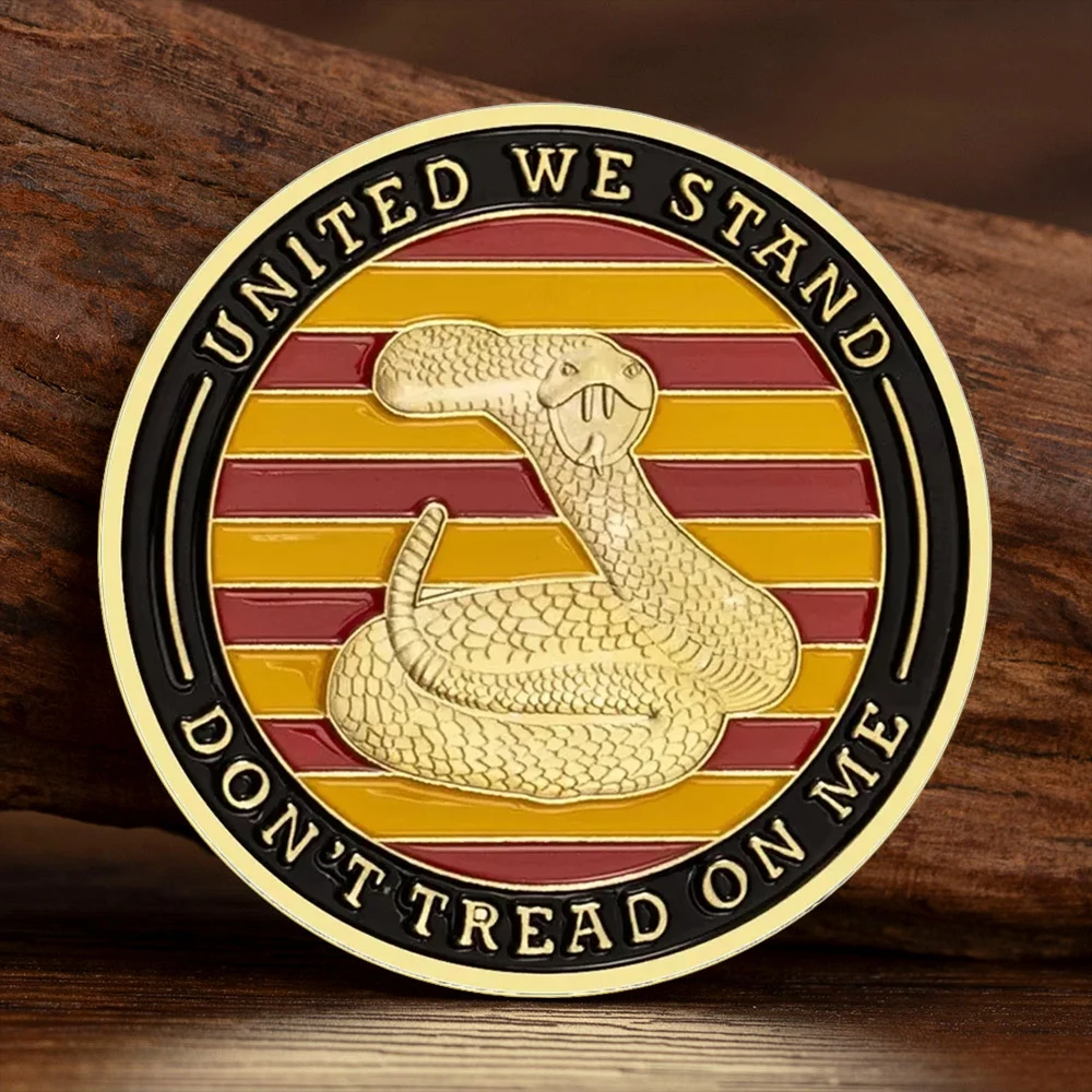 United We Stand Liberty Bell Pattern Collectible Coin Don't Tread on Me Snake Gold Plated Souvenir Coin