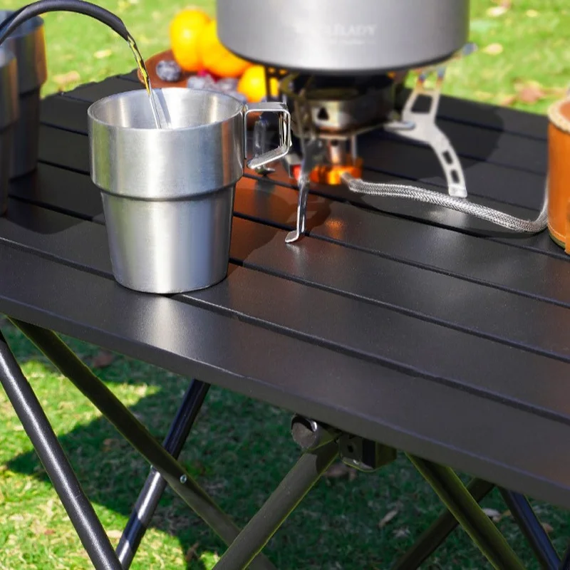 Folding Camping Picnic Table with X Legs, Portable Roll Up Egg Roll Table, Outdoor Camping Equipment for Picnic BBQ Party Backya
