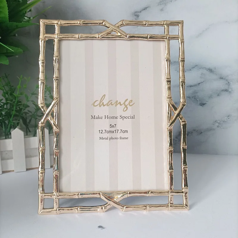 European Vintage Metal Photo Frame, Wedding Photo Stand Frames for Home Decor, Living Room, Desk Decor, Tabletop Display