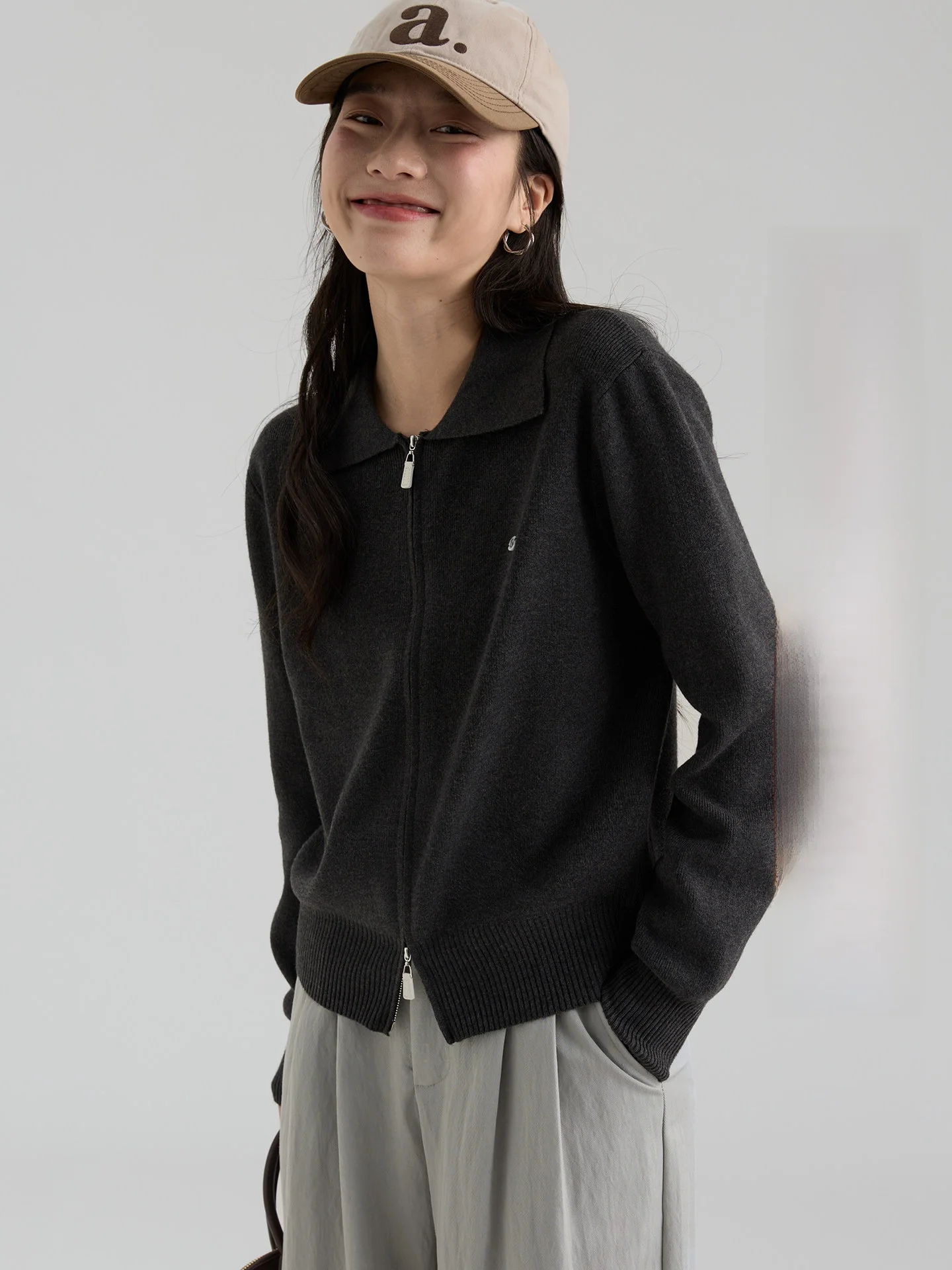 

Spring New Sle Women's Loose Long Sve Ne Knitted Cardigan Dwind2026 Zipper Closure Faionable Casual Top