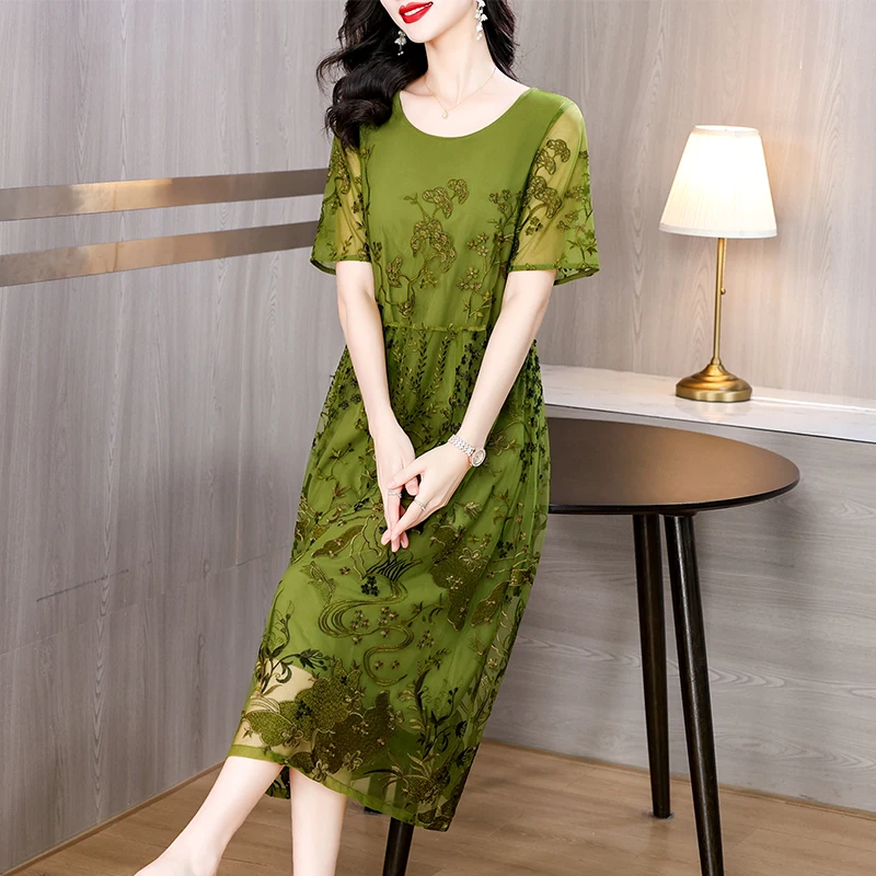 2024 Summer New Silk Mesh Embroidered O-Neck Dress Women's Lace Hollow Black Short Sleeves Loose Size Knee Length Dress