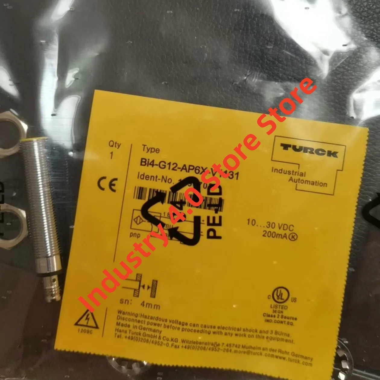 

Bi4-G12-AP6X-V1131 Индуктивный датчик 100% НОВЫЙ