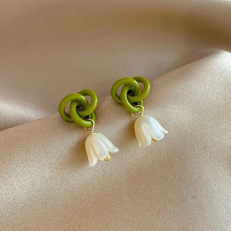 Милые-летние-белые-серьги-колокольчики-для-женщин-элегантные-милые-женские-модные-цветочные-серьги-подарок-для-друга