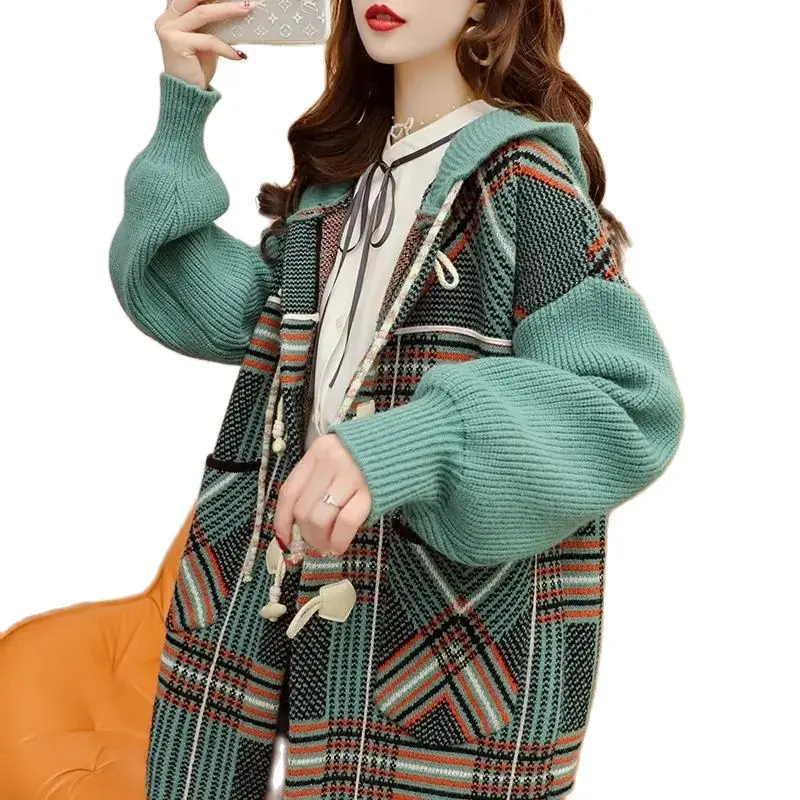 

Fashion Horn Button Women's Sweater Knitted Cardigan Coat Retro Plaid Autumn Winter New Casual Jacket Female Outerwear Tops 2022