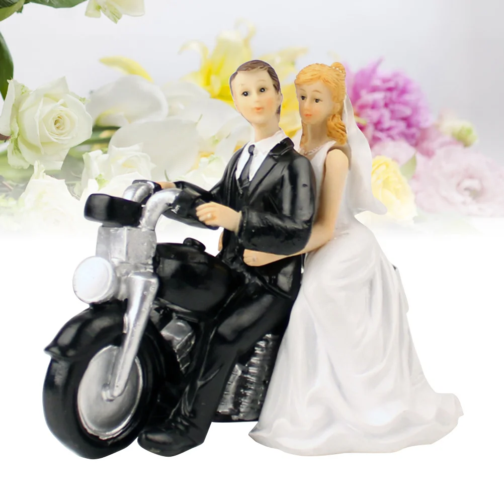 

New Bride Groom Cake Topper Resin Figure 13.5 X 5.5 X 12 Cm Romantic Wedding Decor For Party Celebration Cake Decoration