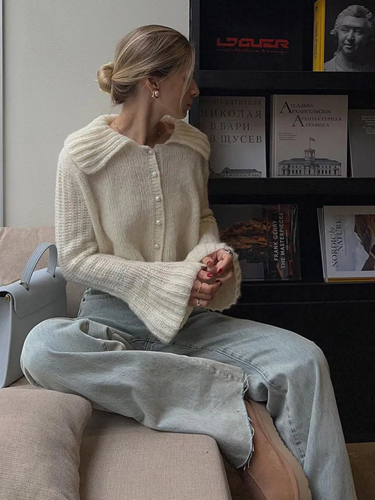 Elegant Doll Neck Basic Cashmere Sweater Women Fashion Long Flare Sleeve Button Loose Knit Pullover Lady Commuting Knitwear Top