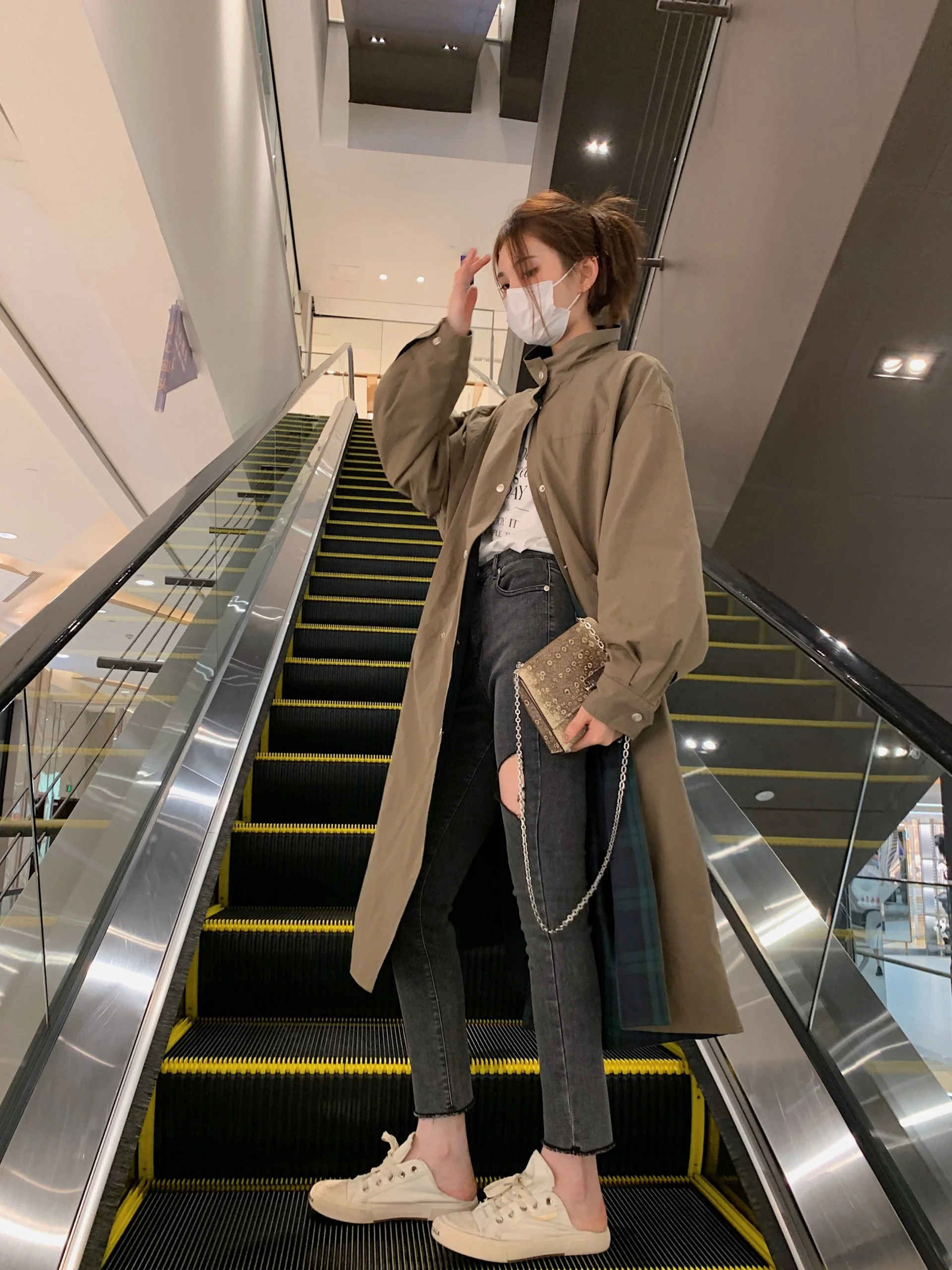 

High Waist Slim Fit Bla Denim Jeans Women's High Waist Long Pants Crotch over Handbag Super Model Aosphere Aaaaxbbb