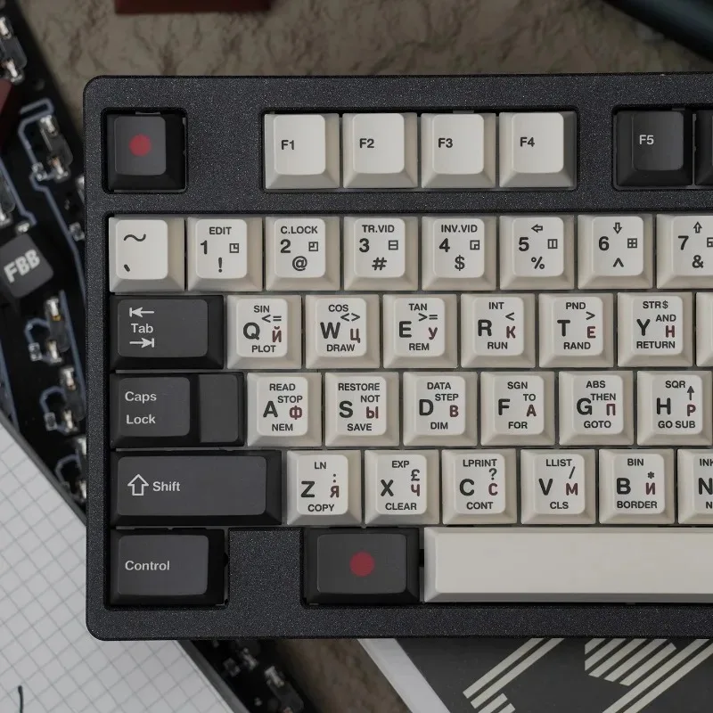 

ZX Spectrum Keycaps KPOK Russian Retro Industrial Grey 145 Key PBT Dye-Sublimation Cherry Profile for Custom Mechanical Keyboard