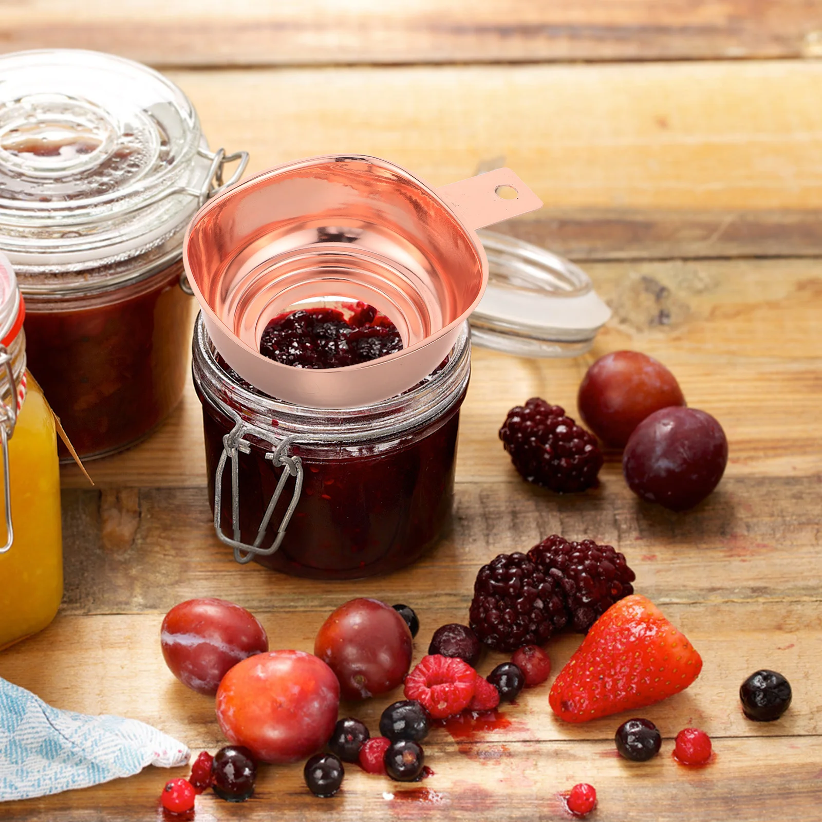 

Heavy Duty Stainless Steel Funnel for Kitchen Cooking Oil Filter Food Grade Leak-Proof Design for Bottling and Barbecue Use