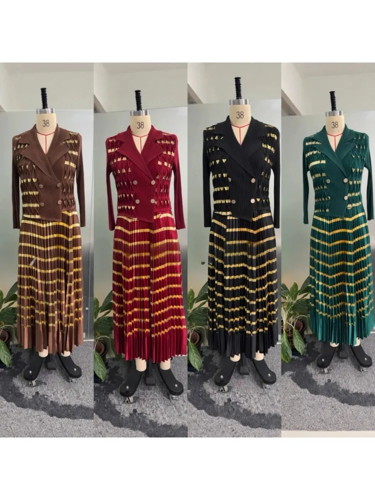 miyake-2025-automne-nouvelles-robes-bronzantes-plissees-raye-revers-haut-sens-rajeunissant-style-etranger-robe-pour-femmes