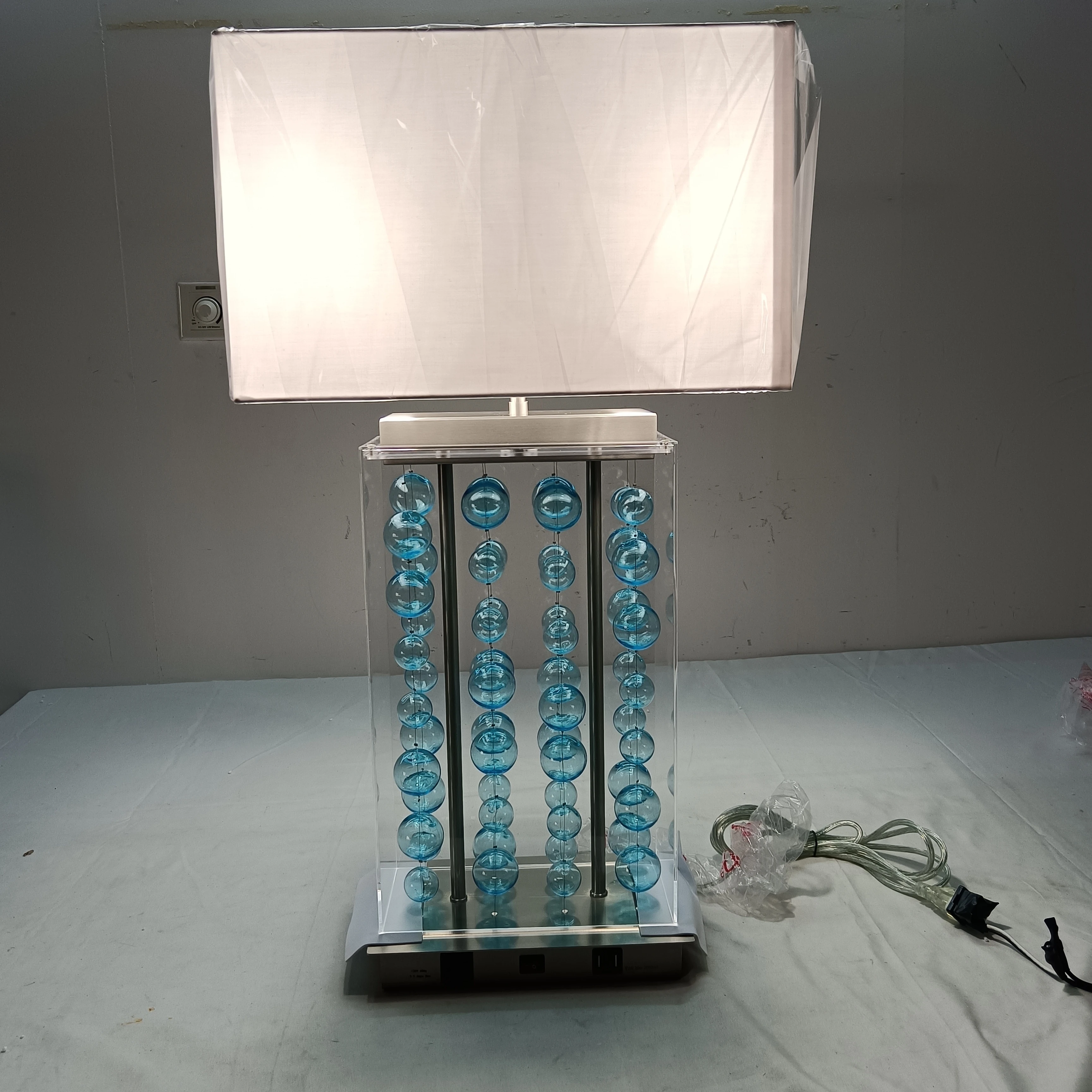 

UL Listed Modern Lamp for Orange Lake Hotel ;Table Lamp for Living Room Bedroom Bedside Lamp Hotel Desk Light