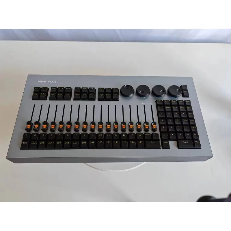 Mini to Plus Command Wing Lighting Console with Tote Bag MA2 Command DMX512 DJ Light Controller