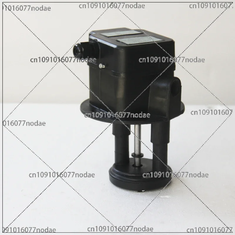 TSC-45 Coolant Pump for Metalworking Machines, Efficient Cooling System for Bandsaws & Industrial Equipment