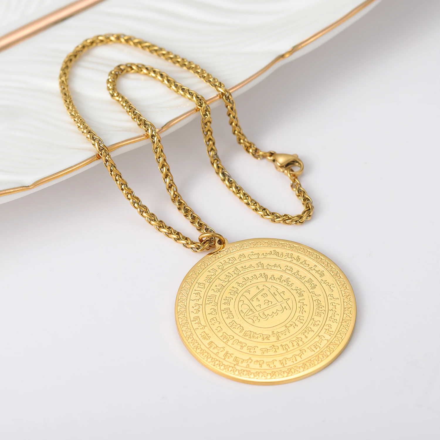 Quran Muslim Car Round Pendant Stainless Steel 18K Gold Plated Pendant Arabian Cycling Pendant Gift for Family Men's Jewelry view 2