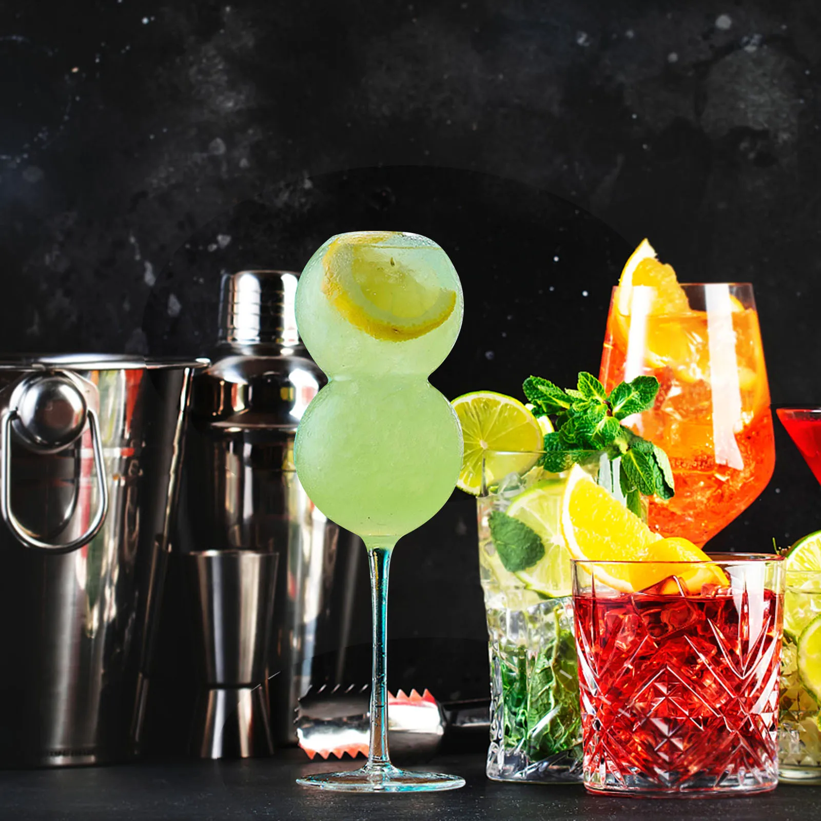 

2Pcs Footed Crystal Glasses Elegant Modern Wine Goblets Party Drink Cups Clear Reusable Decorative Tableware