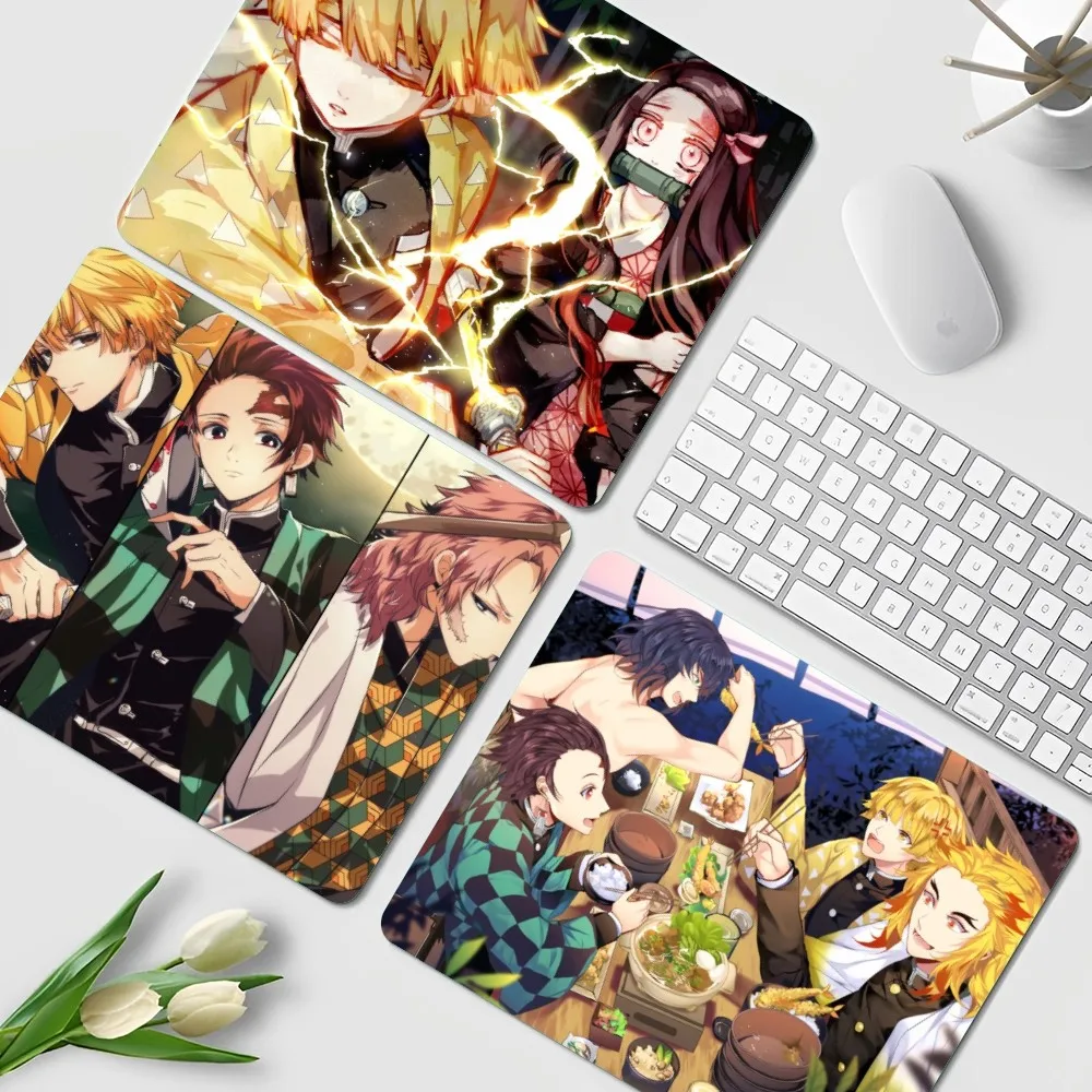 

Demon Slayer Agatsuma Zenitsu Rubber Small Office Student Gaming Thickened Large Writing Pad Non-slip Cushion Gamer Mousemat