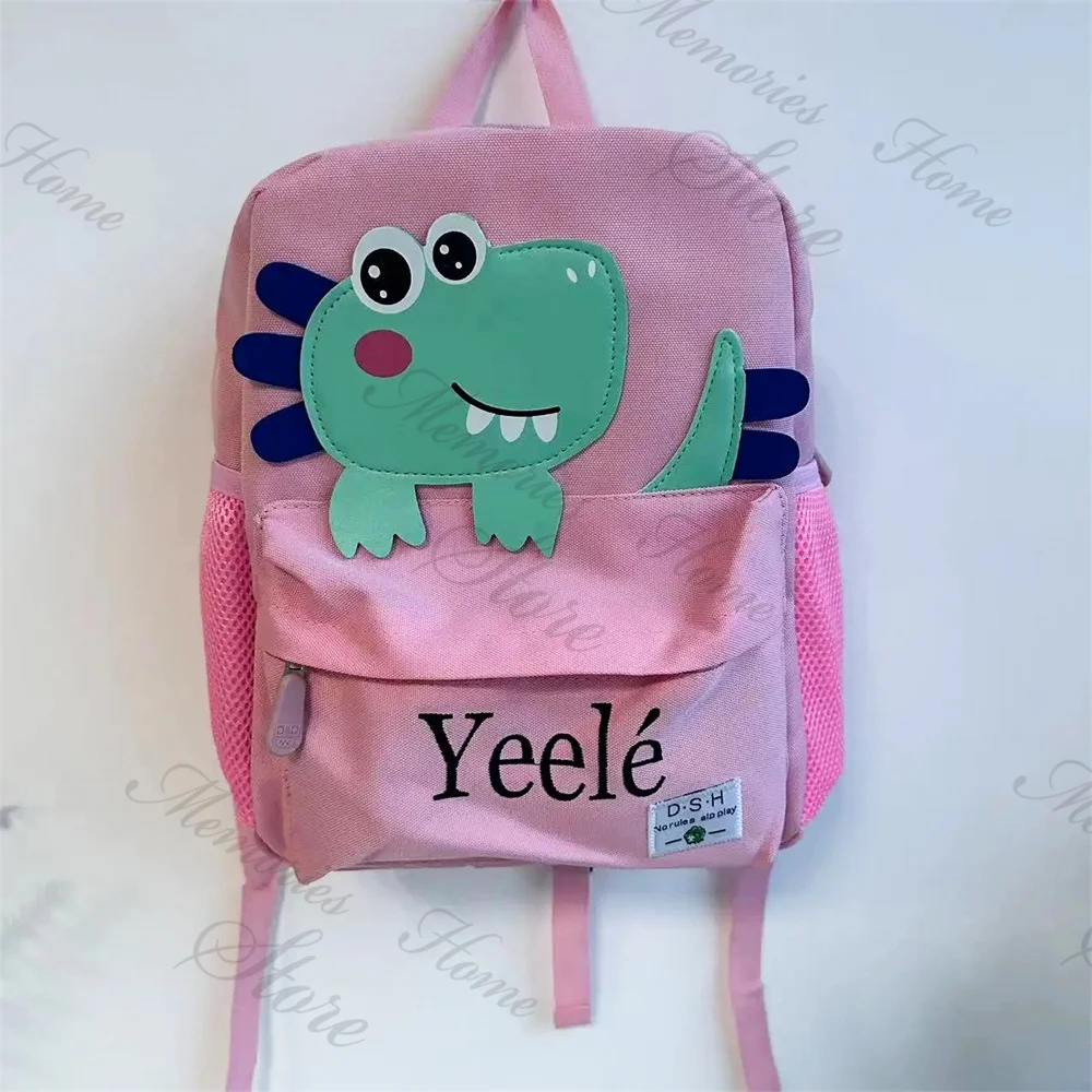 Cartoon Little Dinosaur Mochila para Crianças, Schoolbag Nome Personalizado, Bordado Personalizado, Meninos e Meninas Outgoing Snack