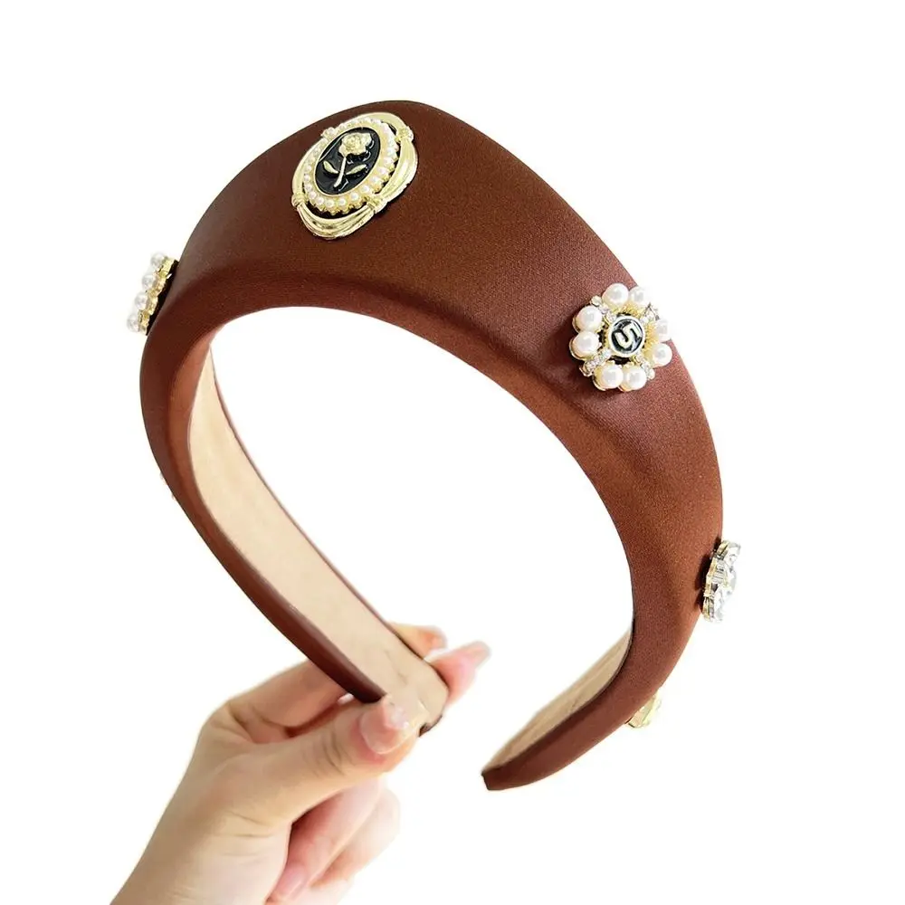 

Fashion Velvet Women Headband British Retro European and American Hair Hoop Smooth Lady Headwear for Home