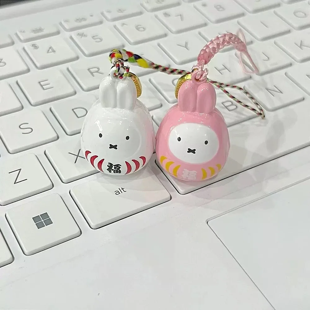 Neuer Kawaii Miffy Kleiner Glockenanhänger Cartoon-Kaninchen Japanischer Stil Geflochtenes Seil Schlüsselanhänger Taschenaccessoire Beste-Freundin-Geschenk Festival-Geschenk – Detail 2