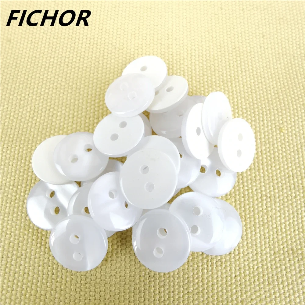 50pcs 11mm 2 Hole White Resin Sewing Buttons Cute solid Color Round Shape Button For Baby Kids Clothes DIY Accessories