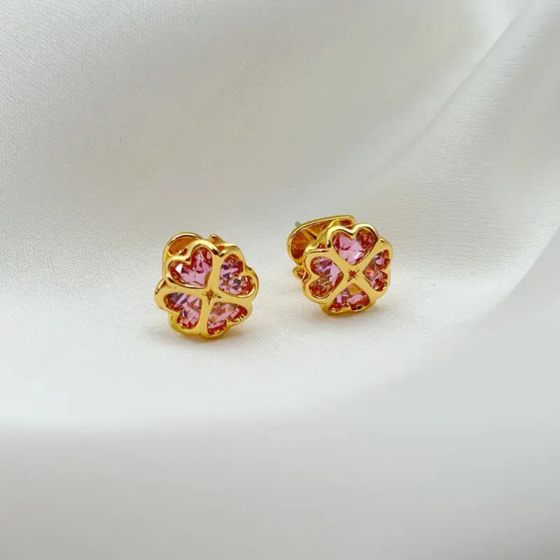 KS الأوروبية والأمريكية مزاجه الموضة الطازجة اللون الزركون محظوظ زهرة الحلو الحب المرأة أقراط رائعة